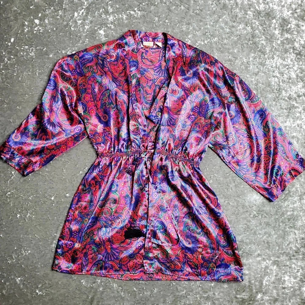 Victoria's Secret‎ Vintage Silky Paisley/Floral Robe